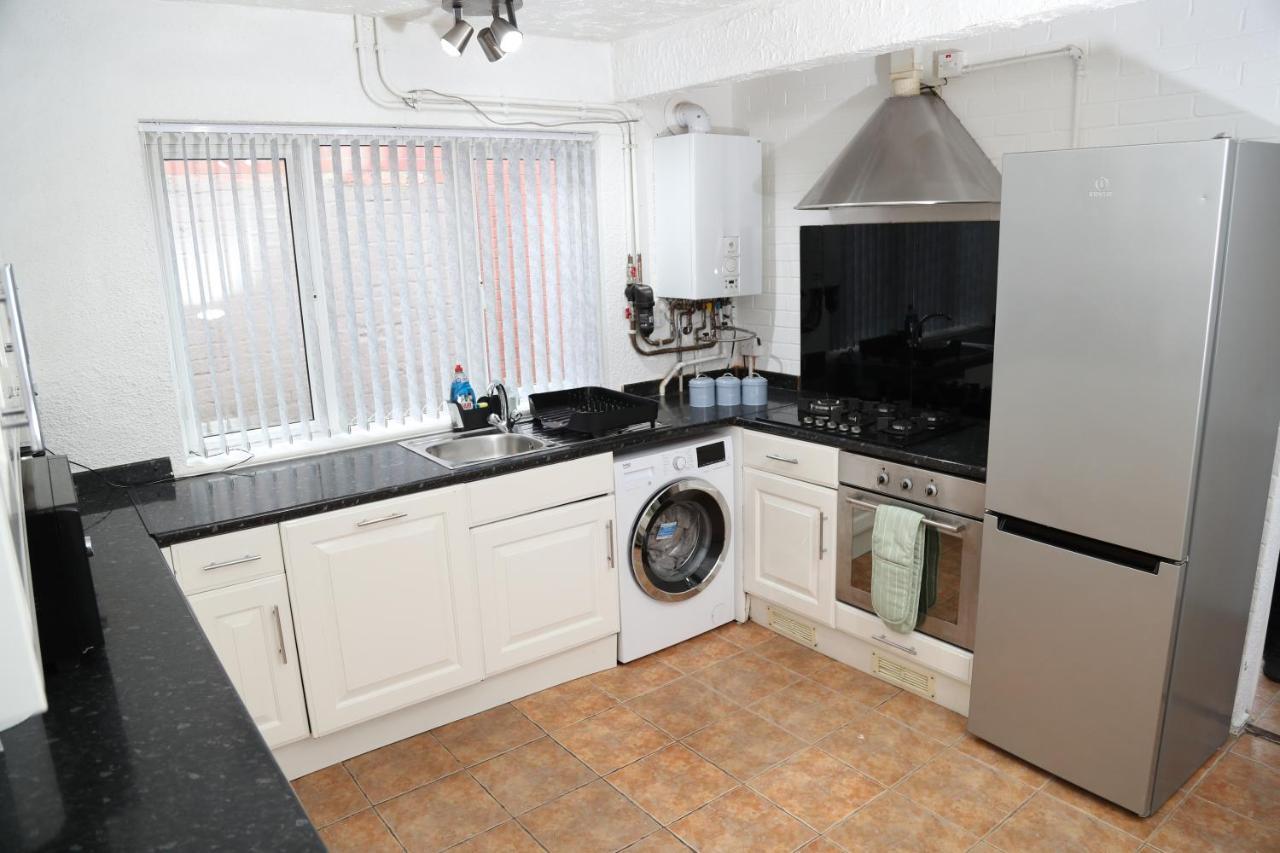 Cosy 3-Bed Bungalow Nec Airport Close To Amenities Birmingham Exterior photo